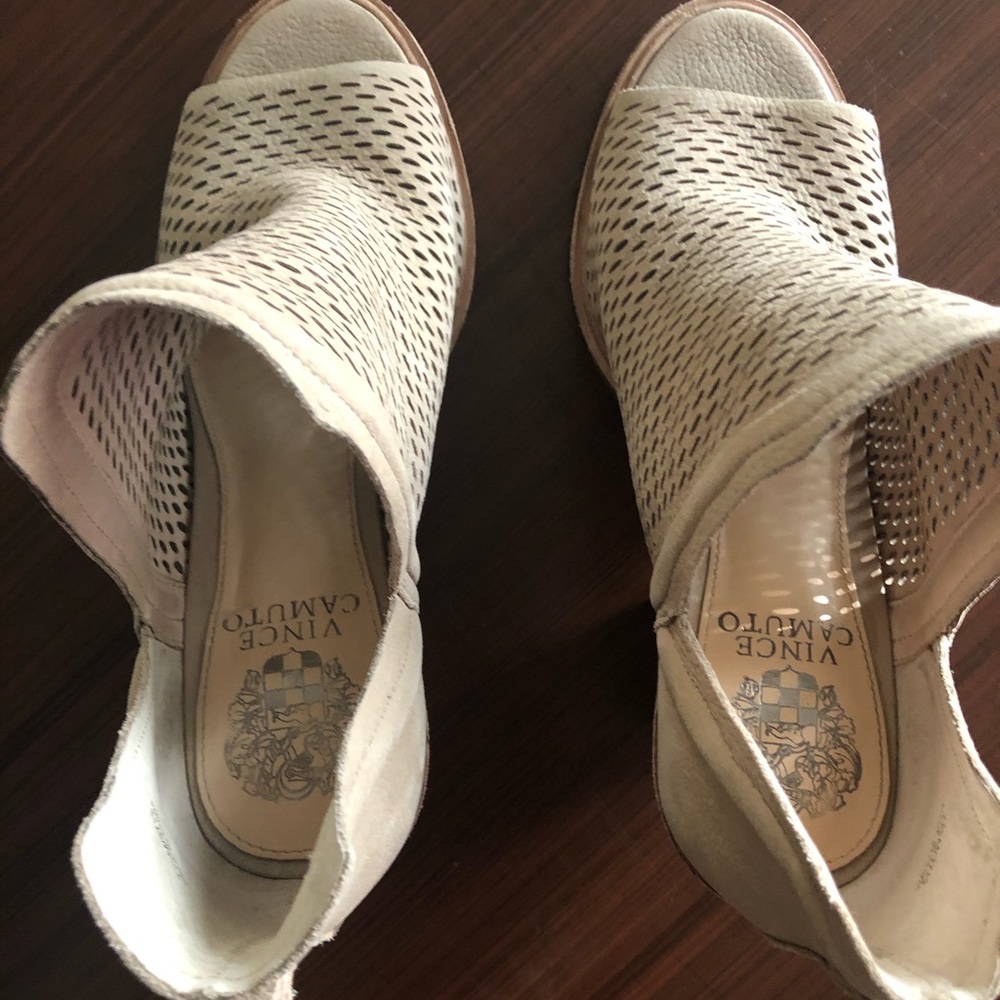 Vince Camuto heels